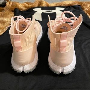 High Top Under Armour Sneakers